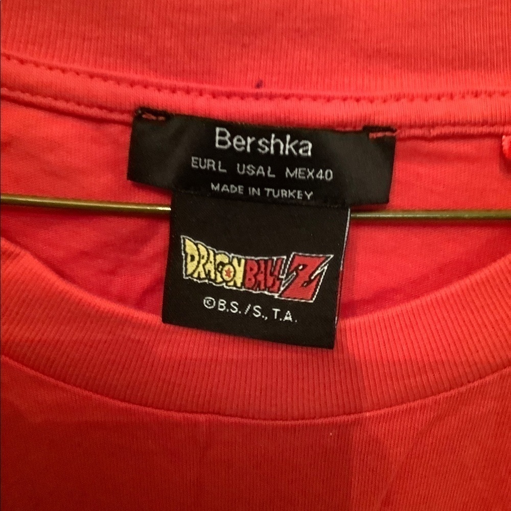 Bershka Dragon Ball Z Super Saiyan 3D Goku T-Shirt​​​​​​​ - Picture 3 of 7